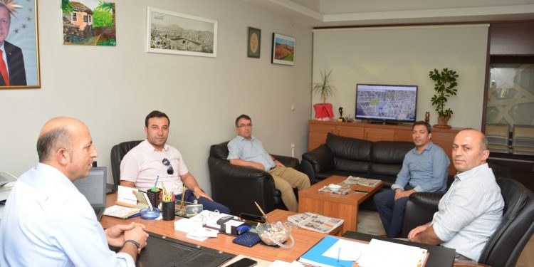 KARSLI VE AKKAŞ, FATİH ARSLAN’I ZİYARET ETTİ